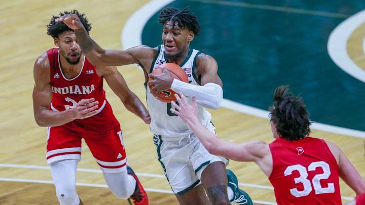 NBA Mock Draft: Michigan State's Aaron Henry a Second-Round Pick