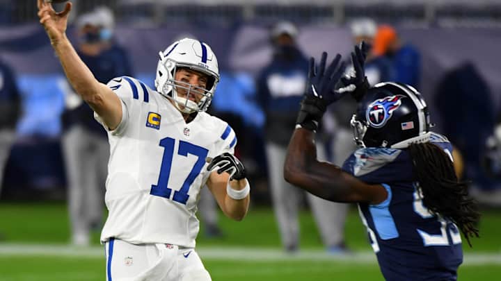Report: Colts 'Keeping Tabs' On Free-Agent Jadeveon Clowney
