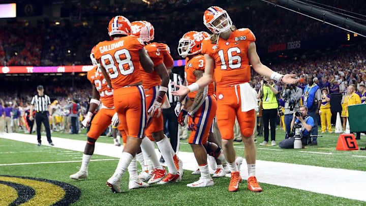 Jaguars Reportedly Already Impressed With Trevor Lawrence’s Ability To Retain Offense