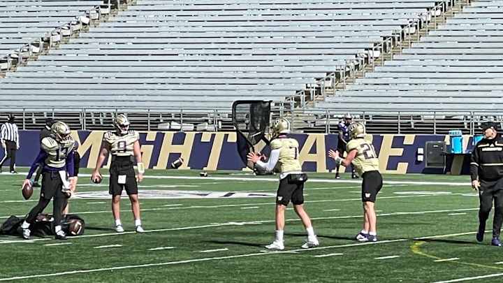 After 4 Practices, a Husky Quarterback Competition Update