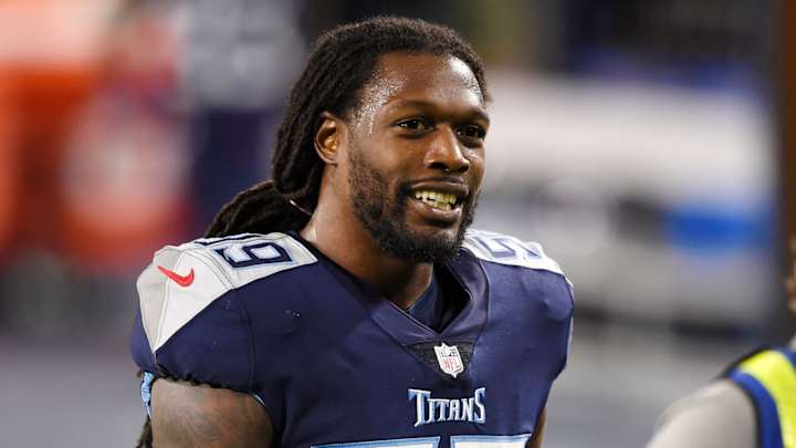 Cleveland Browns Sign DE Jadeveon Clowney