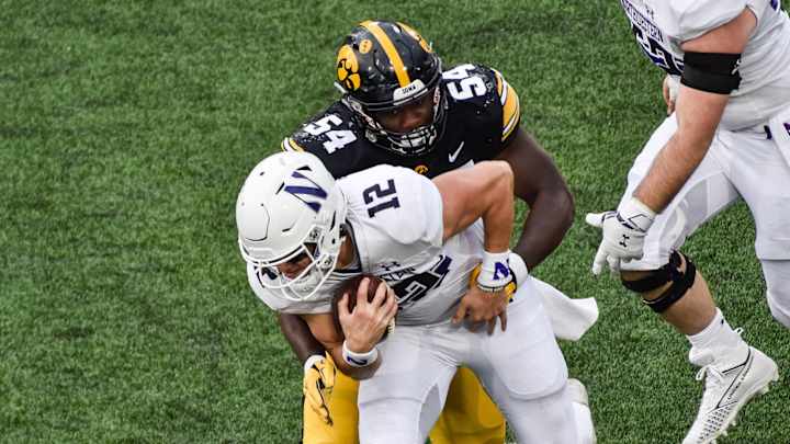 2021 NFL Draft Profiles: Should Iowa's Daviyon Nixon Interest the Jaguars?