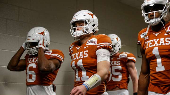Longhorns QB Ehlinger: 'Surreal' Meeting With Cowboys - NFL Draft Longhorns QB Ehlinger: 'Surreal' Meeting With Cowboys - NFL Draft