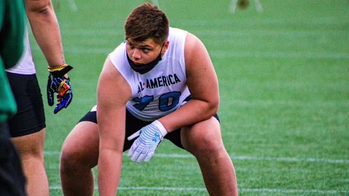 Notre Dame To Get A Visit From Elite 2023 Blocker