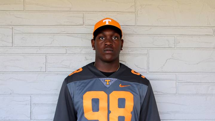 Breaking: Tennessee Lands Commitment of Florida Lineman Venson Sneed