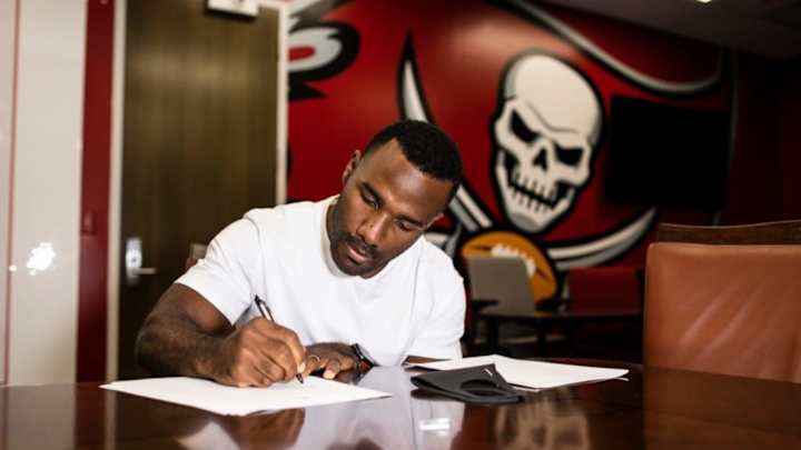 RB Giovani Bernard Explains Why He Signed with the Tampa Bay Buccaneers