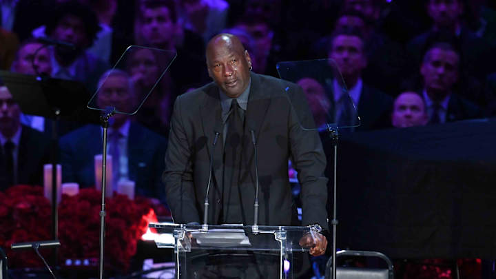 Michael Jordan to Present Kobe Bryant During Hall of Fame Induction