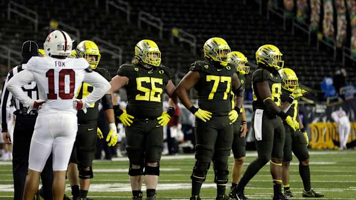 Trench Play a Point of Emphasis in Oregon's Spring Scrimmage