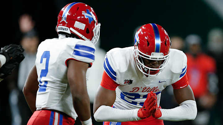 REPORT: Elite 2022 DL Omari Abor To Visit Austin July 30 REPORT: Elite 2022 DL Omari Abor To Visit Austin July 30