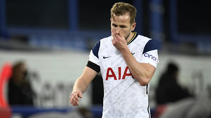 Kane Scores Twice, Injured in Tottenham's Draw vs. Everton