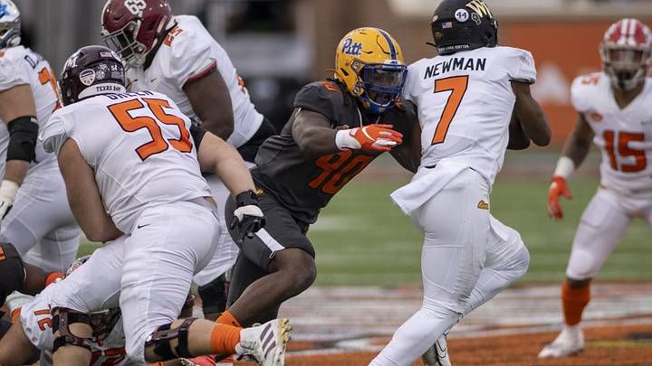 Finding Broncos: Scouting Pittsburgh EDGE Patrick Jones II