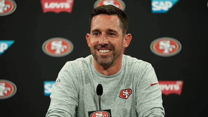Why Kyle Shanahan Can Afford to Take a Big Risk with the No. 3 Pick