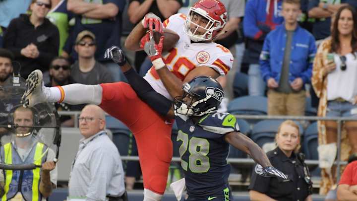 Seahawks Bring Back Veteran CB Pierre Desir