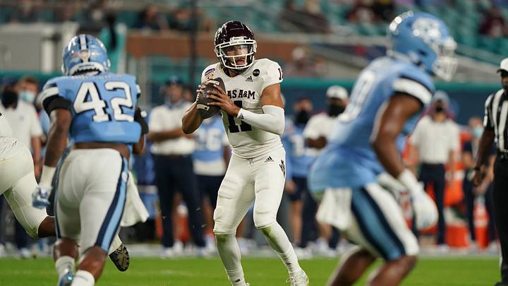 Dolphins QB Draft Preview: Looking Beyond Round 1 Dolphins QB Draft Preview: Looking Beyond Round 1