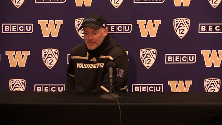 On Manic Monday, Huskies Open It Up a Little More Offensively On Manic Monday, Huskies Open It Up a Little More Offensively