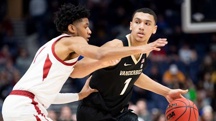 Longhorns Basketball Earns Commitment From Standout Vanderbilt Transfer Dylan Disu