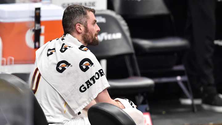 What Was Kevin Love Thinking on This Lazy Inbounds Pass? What Was Kevin Love Thinking on This Lazy Inbounds Pass?