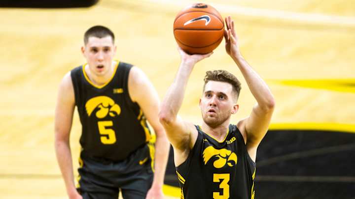 Big Ten Daily: Jordan Bohannon Returns to Iowa