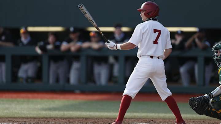 Alabama Baseball Blasts Past UAB, 9-3