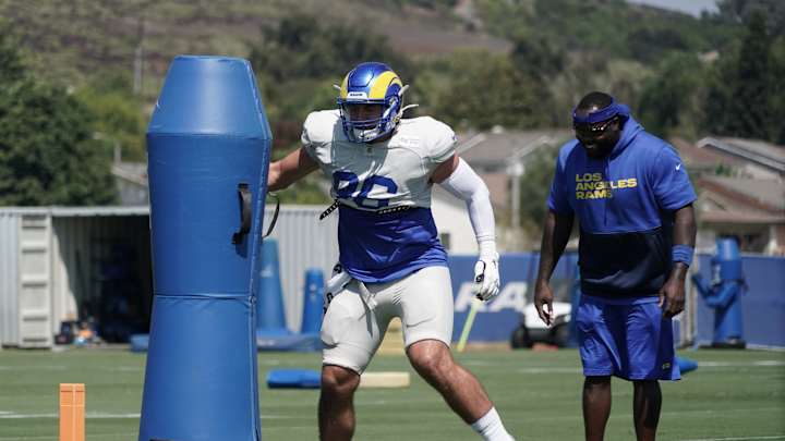 Aaron Donald’s wingman: Rams defensive line whisperer Eric Henderson Aaron Donald’s wingman: Rams defensive line whisperer Eric Henderson