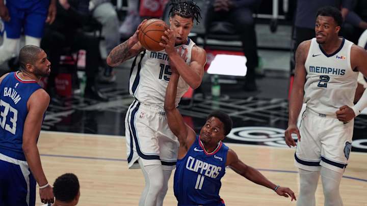 LA Clippers Sign Yogi Ferrell for Remainder of Season LA Clippers Sign Yogi Ferrell for Remainder of Season