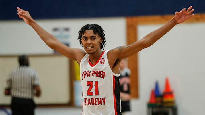 Emoni Bates Decommits From Michigan State, Open to College or Pro Options