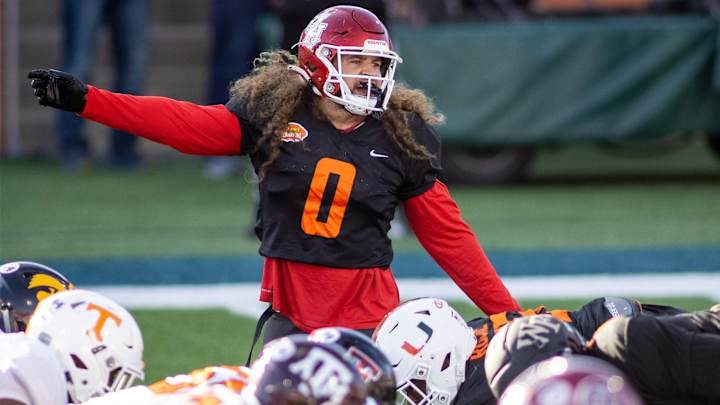 Buccaneers Select Houston's Grant Stuard as Mr. Irrelevant Buccaneers Select Houston's Grant Stuard as Mr. Irrelevant