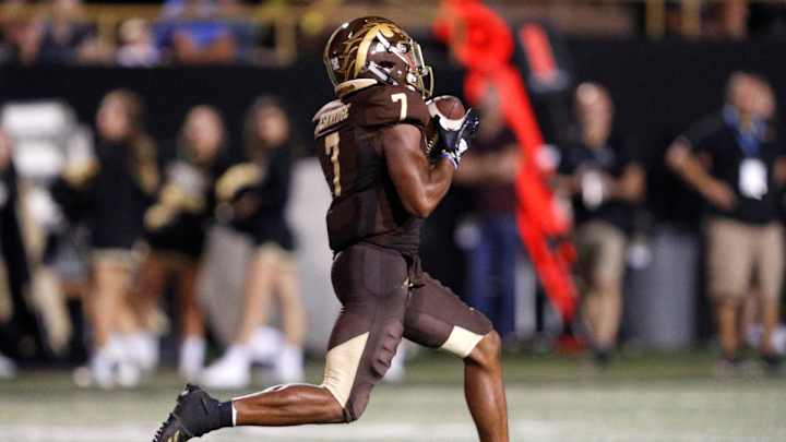 Wish Granted: D'Wayne Eskridge Ready to Be 'Explosive and Dynamic' Playmaker For Seahawks Wish Granted: D'Wayne Eskridge Ready to Be 'Explosive and Dynamic' Playmaker For Seahawks