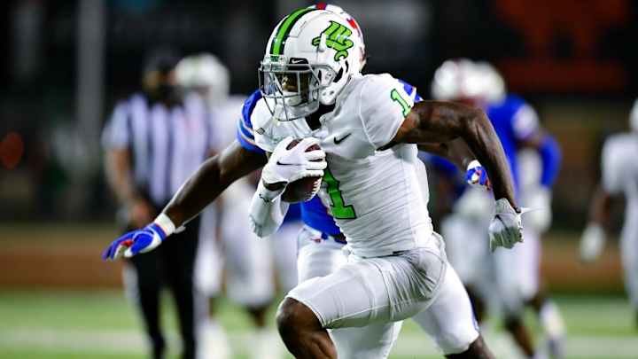 Tampa Bay Buccaneers Trade Up For UNT WR Jaelon Darden in Fourth Round