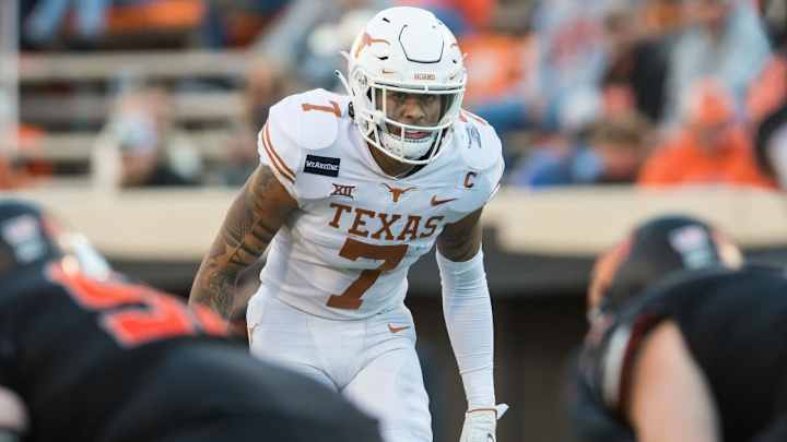 Broncos Draft Texas S Caden Sterns at Pick 152 in Round 5