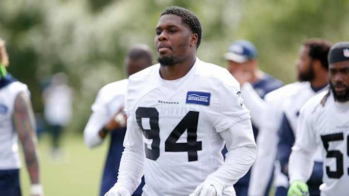 Former Seahawks Draft Bust Malik McDowell Signs With Browns