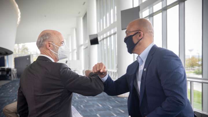 At Penn State, Gov. Wolf and James Franklin Promote Vaccinations