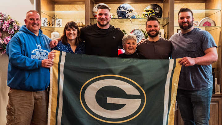 Green Bay Packers Expect Josh Myers To Replace Fellow Former Ohio State Center Corey Linsley