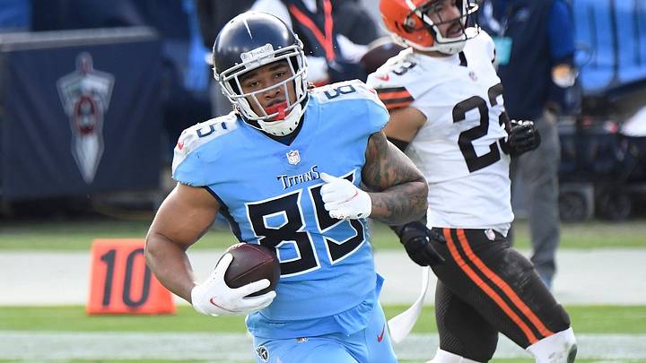 What Tight End Options Remain for Titans?