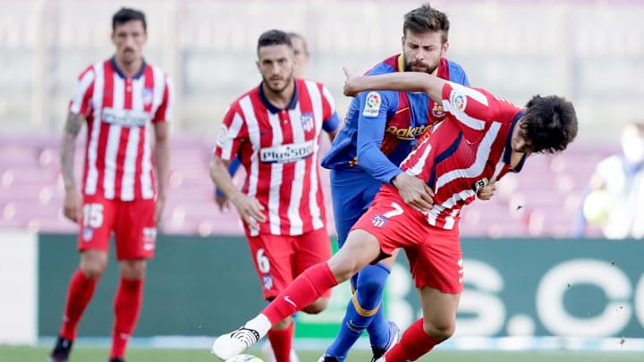 Scoreless Draw Between Atlético Madrid and Barcelona Opens Door to Real