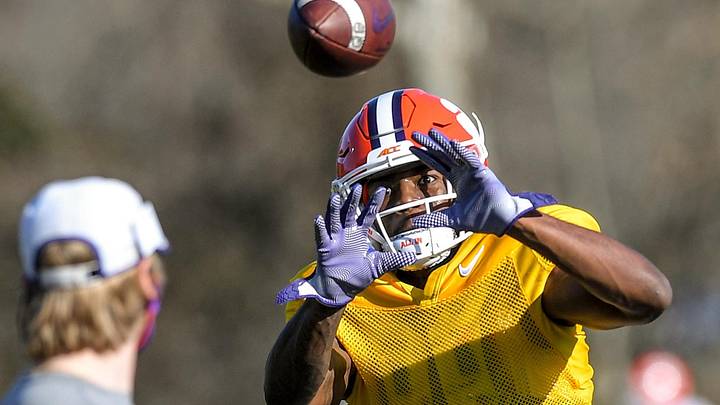 Clemson WR Justyn Ross Addresses Unsubstantiated Transfer Rumors Clemson WR Justyn Ross Addresses Unsubstantiated Transfer Rumors