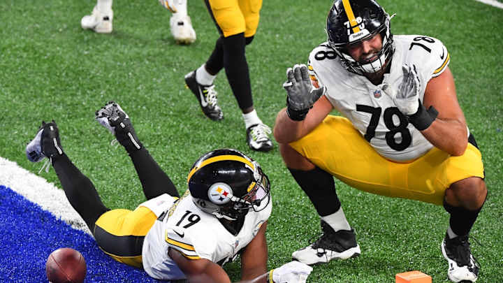 Steelers' JuJu Smith-Schuster Responds to Al Villanueva's TikTok Comments