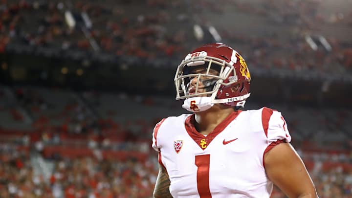 Longhorns No Longer Favorites To Add USC Transfer LB Palaie Gaoteote? Longhorns No Longer Favorites To Add USC Transfer LB Palaie Gaoteote?