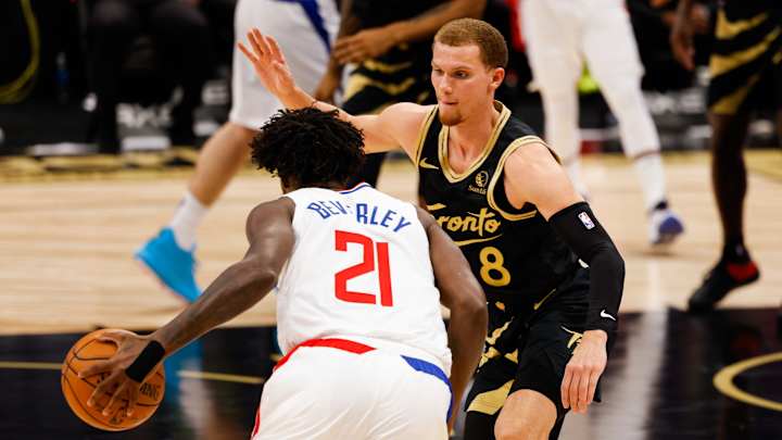 Malachi Flynn Shows Off his Kyle Lowry-esque Instincts vs. Clippers