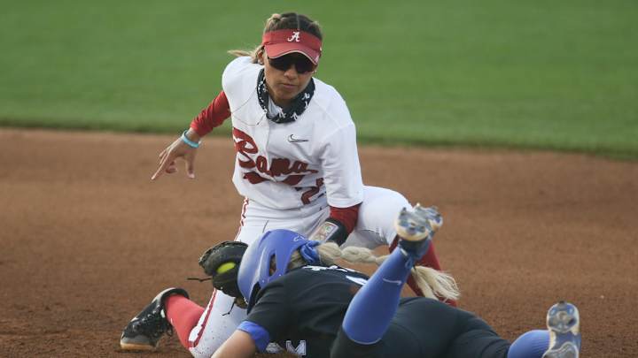 Live Updates: Alabama Softball vs. Kentucky in the 2021 Super Regionals