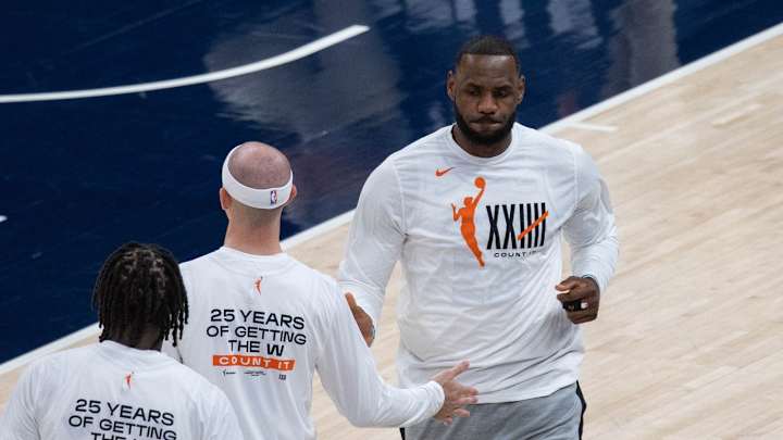 Lakers' LeBron James with a Massive Dunk in Pacers Game Lakers' LeBron James with a Massive Dunk in Pacers Game