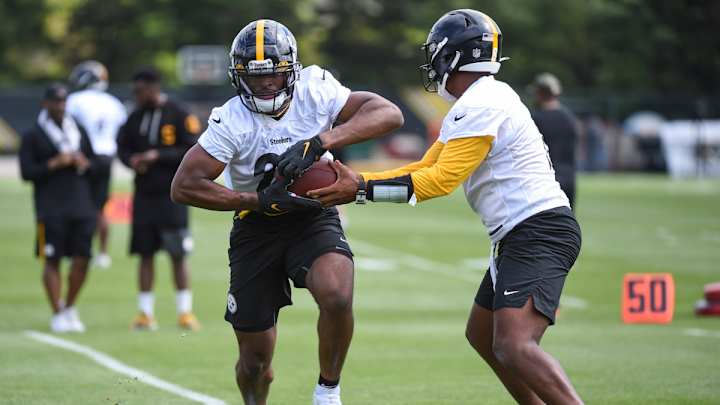 What We Learned Day 2 of Steelers Rookie Minicamp What We Learned Day 2 of Steelers Rookie Minicamp