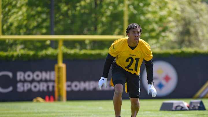 Four Steelers Draft Picks Sign Rookie Contracts