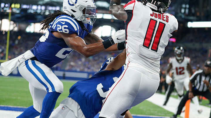 Colts Urged To Make Move For Star WR On Trade Block