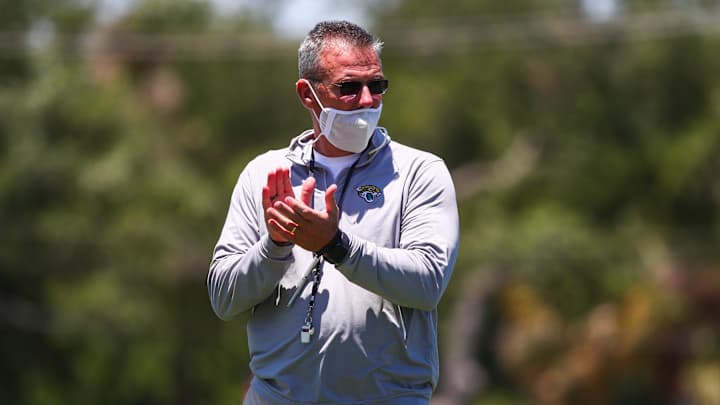 Jaguars' HC Meyer: Decision On Tim Tebow Will Be Made After 'A Chat Sunday'