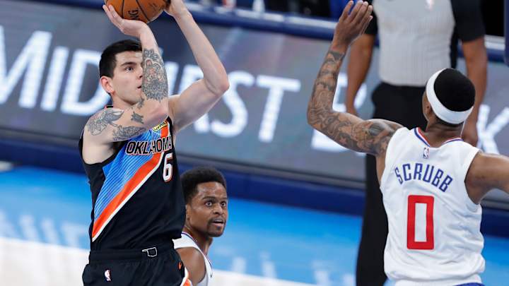 Watch: Gabriel Deck on Getting Acclimated to the Thunder Watch: Gabriel Deck on Getting Acclimated to the Thunder