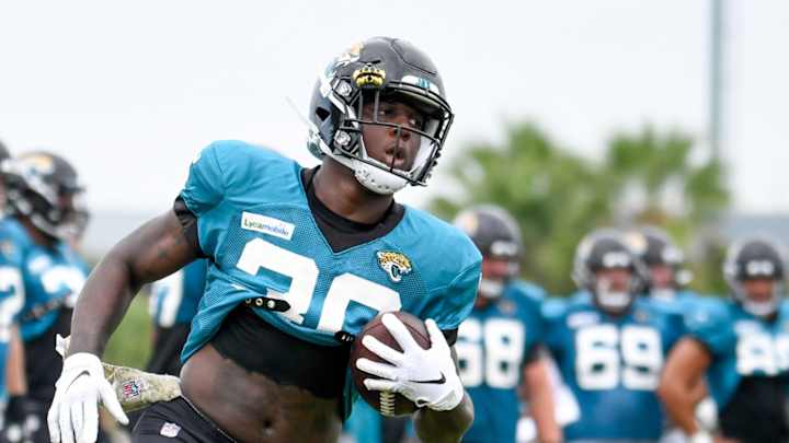 Giants Claim Former Jaguars RB Ryquell Armstead Off Waivers