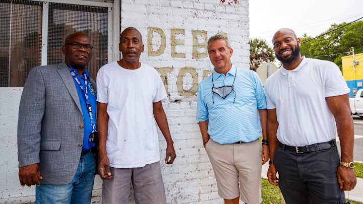 Jaguars Donate To Historic Jacksonville Neighborhood