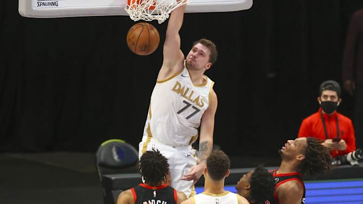 NBA Playoffs: Mavericks' Starting Lineup Against Clippers