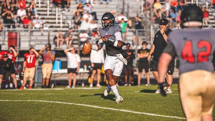 Syracuse Offer Makes Impression on 2023 QB Chris Parson Syracuse Offer Makes Impression on 2023 QB Chris Parson